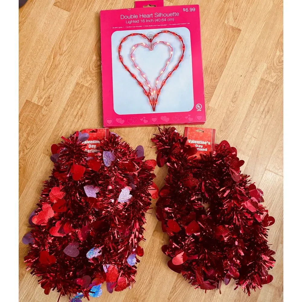 3PC NWT Love Hearts Wedding Bachelorette Engagement Valentine Decor